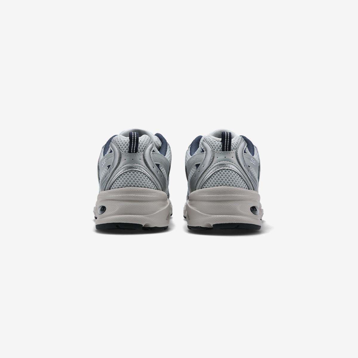 (91)Silver