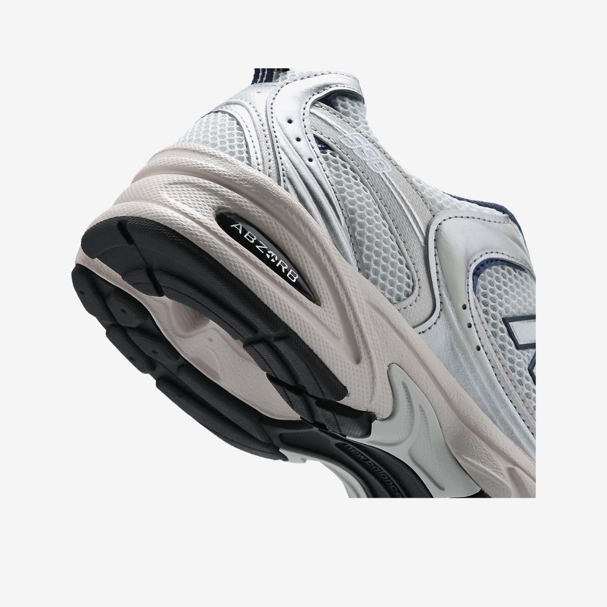 (91)Silver