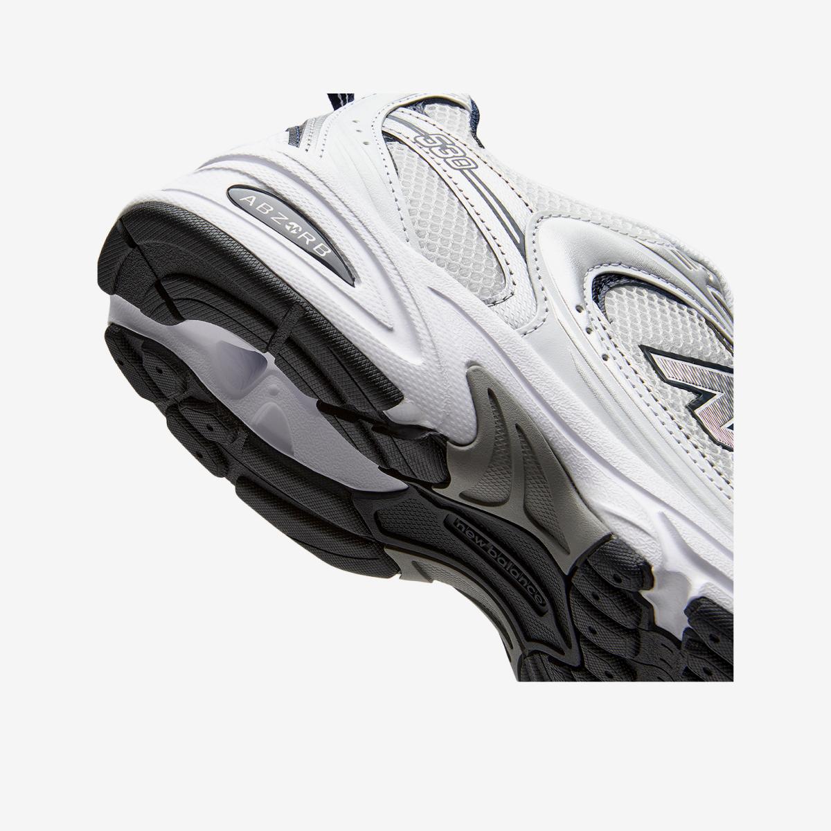 (10)White