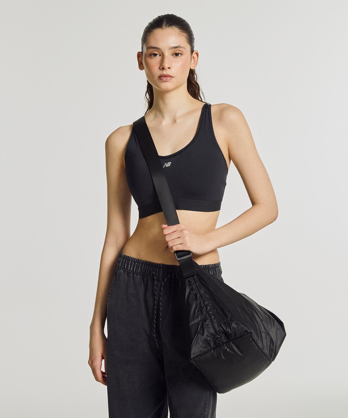 (19)Black