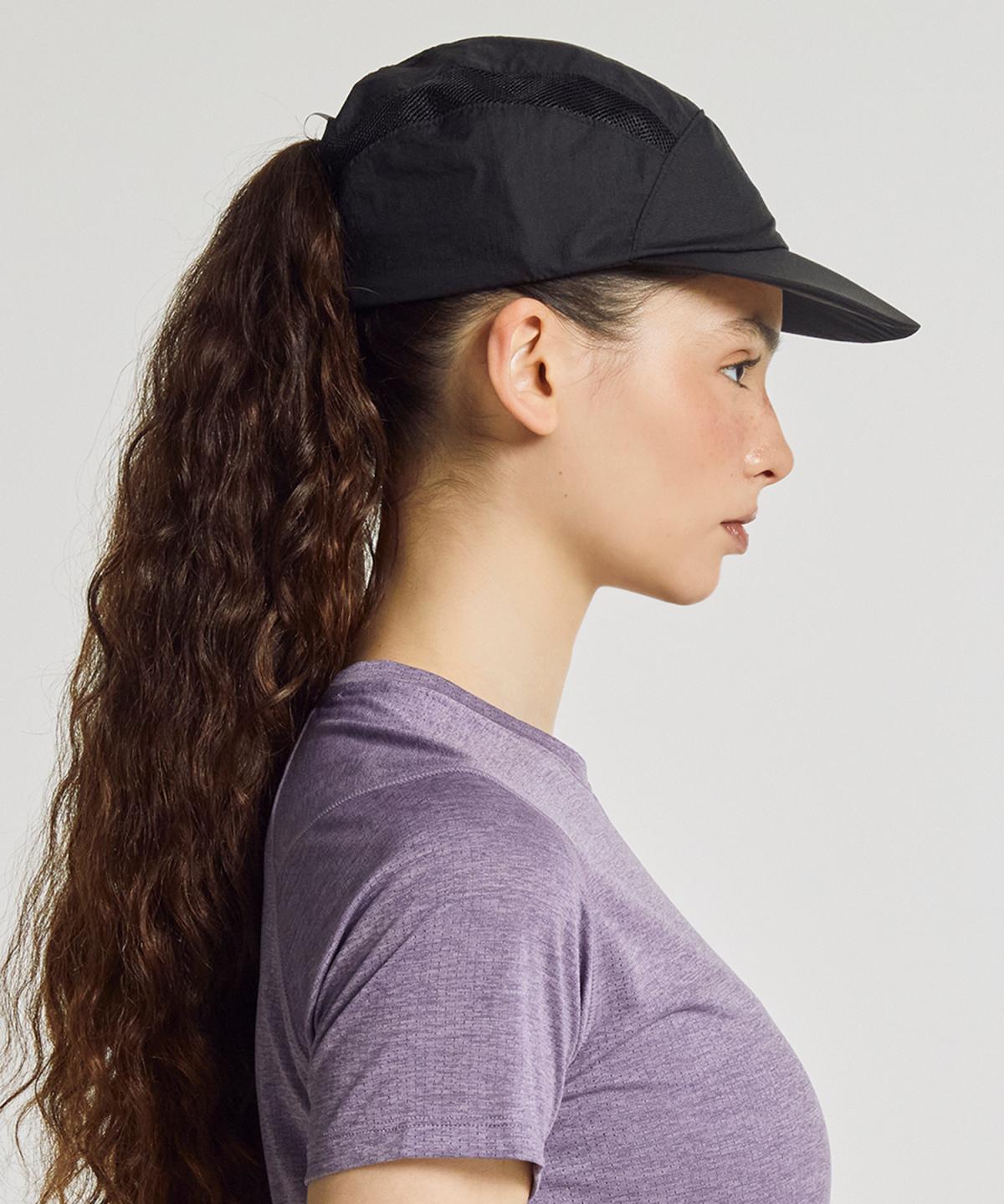 (19)Black
