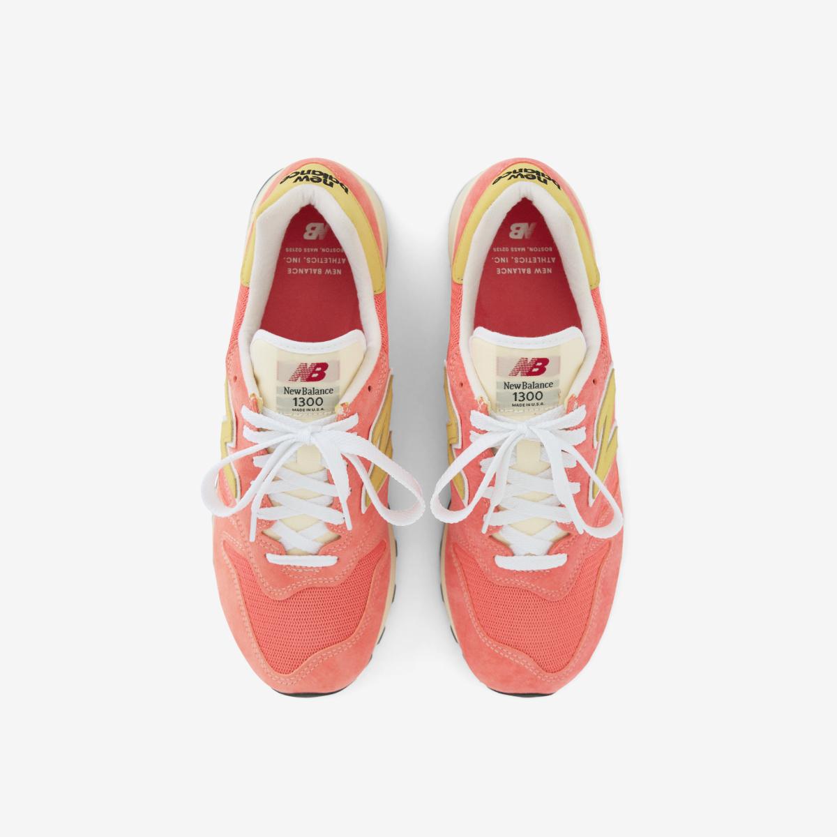 (61)Coral
