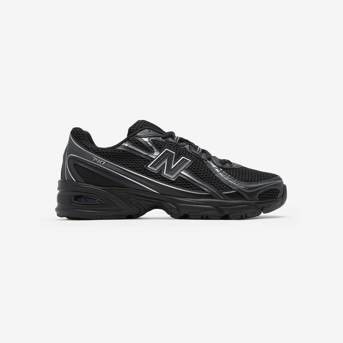 (19)Black