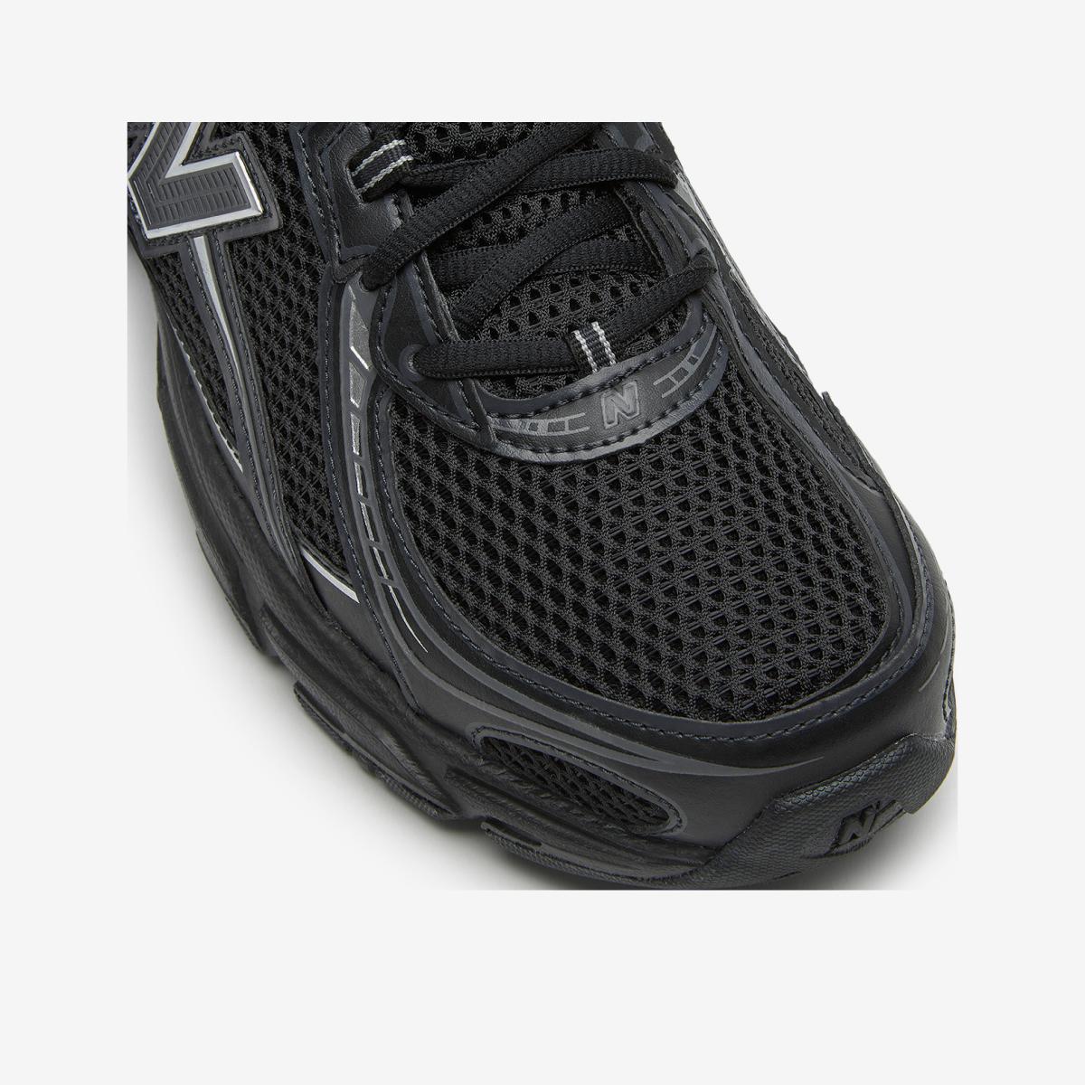 (19)Black