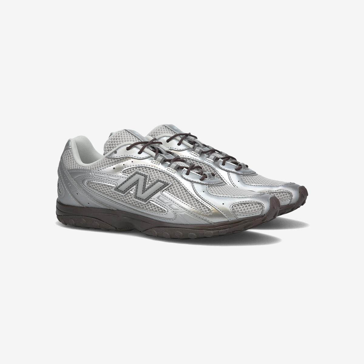 (91)Silver