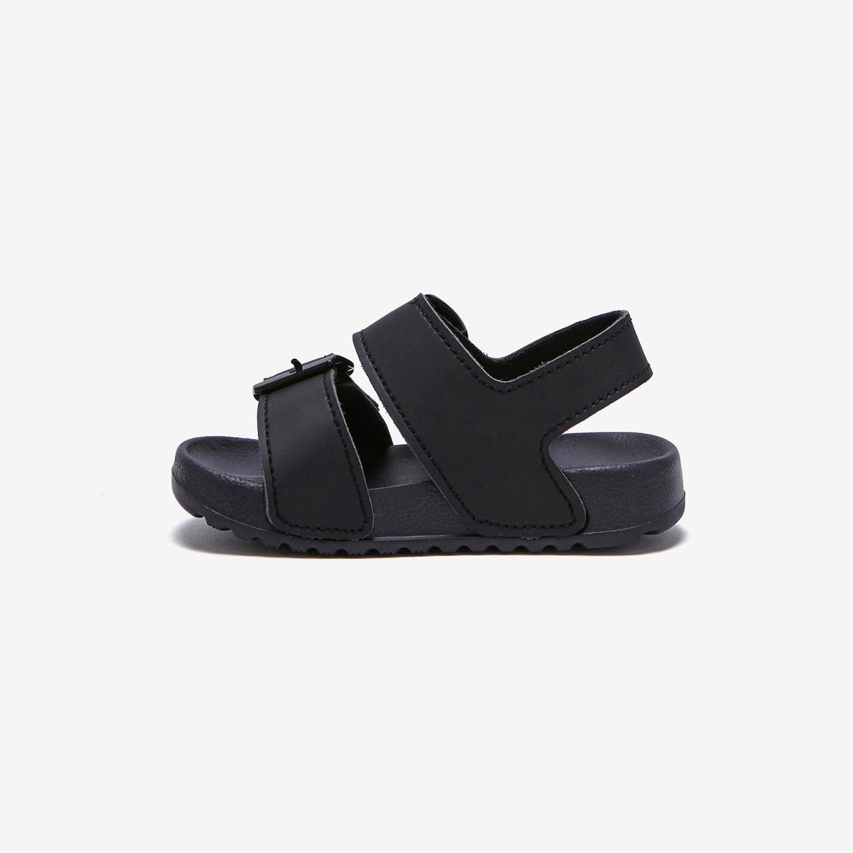 (19)Black