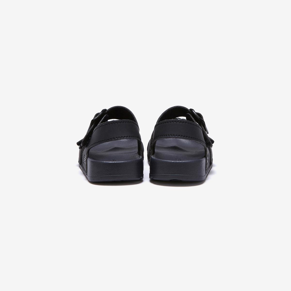 (19)Black