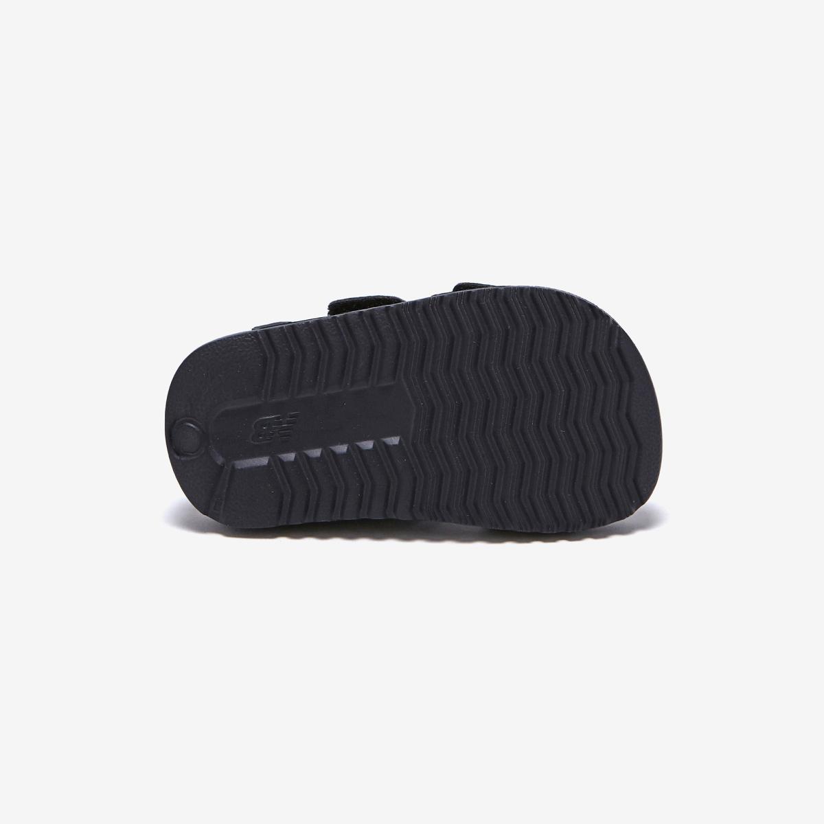 (19)Black