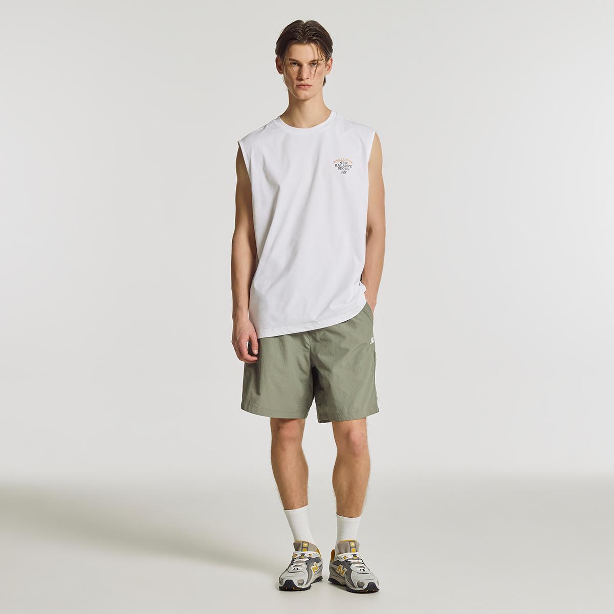 (10)White