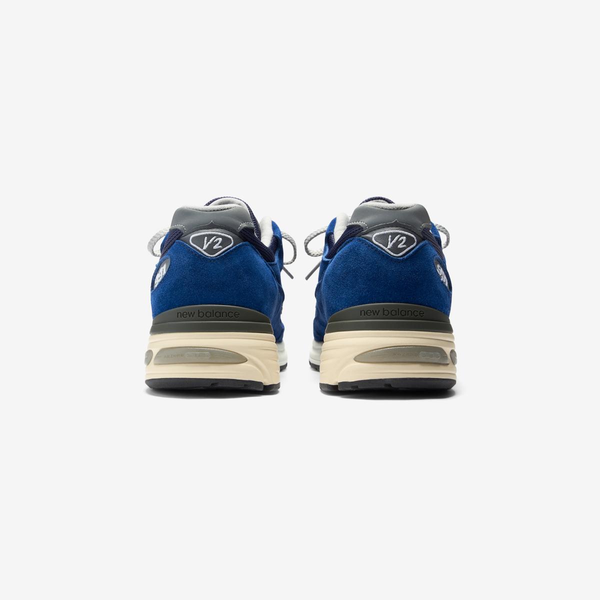 (50)Blue