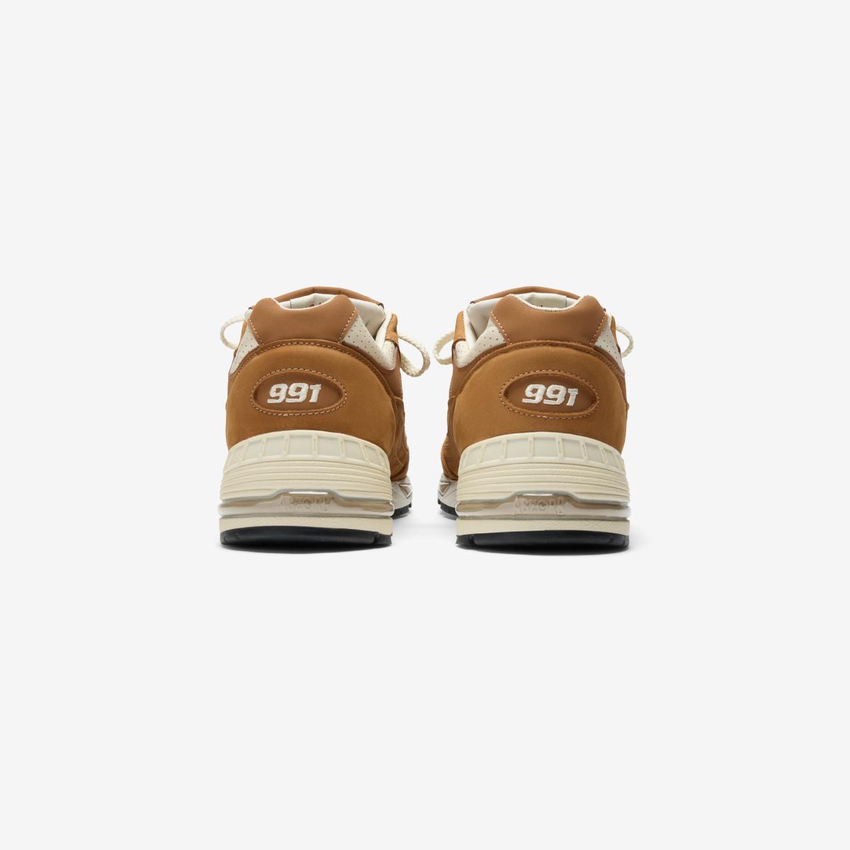 (85)Brown