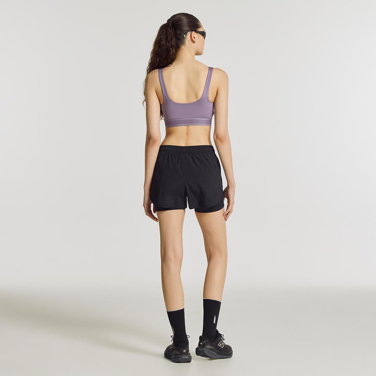 (19)Black