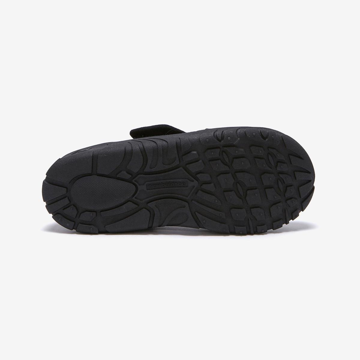 (19)Black