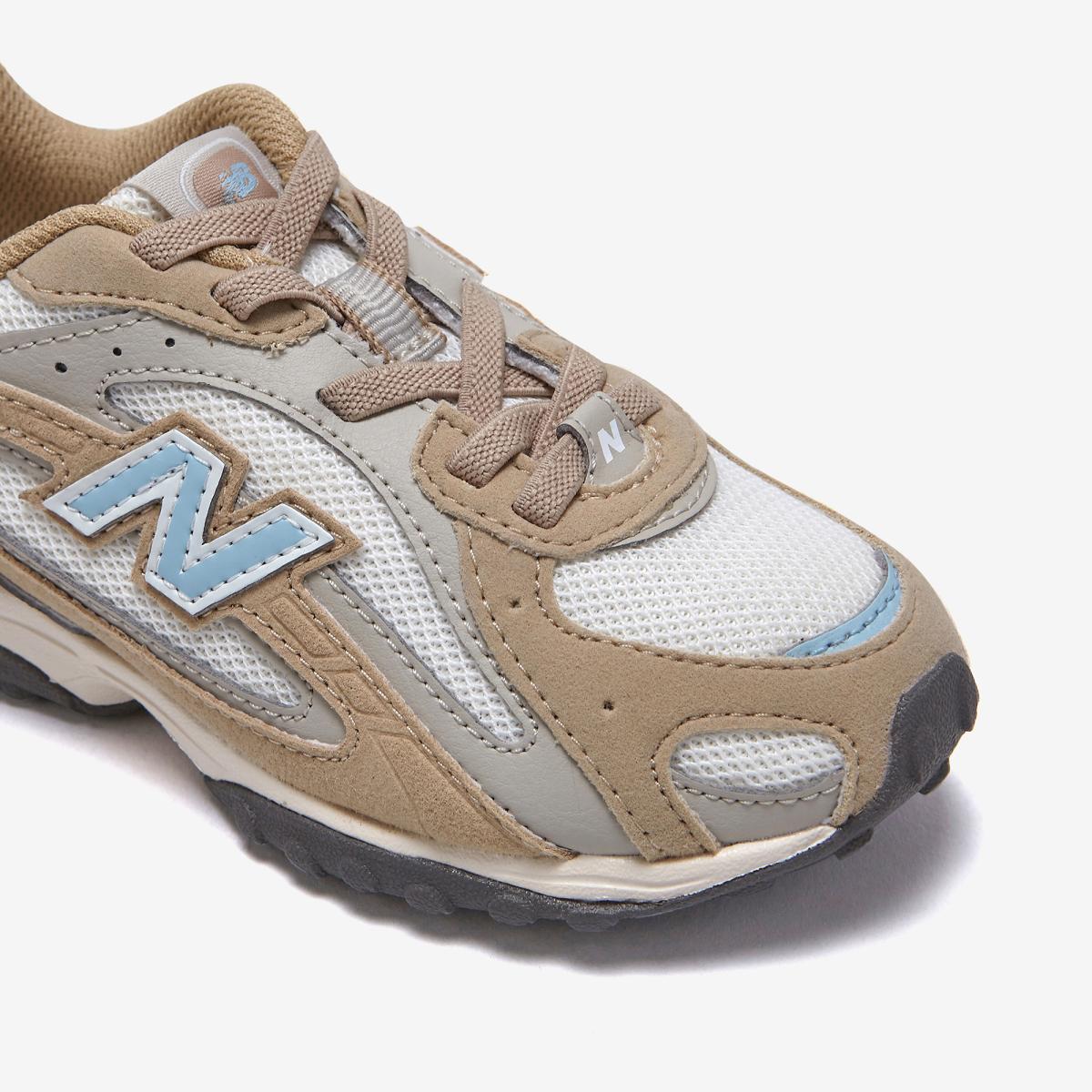 (35)Beige