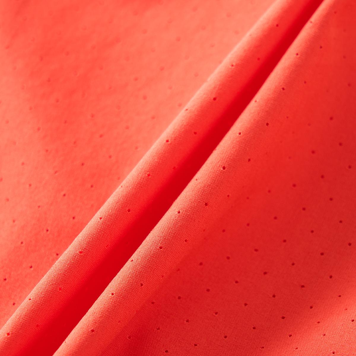 (20)Red