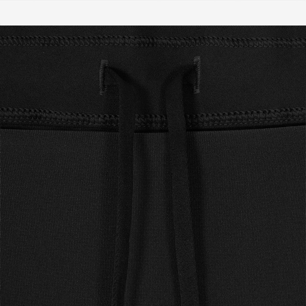 (19)Black