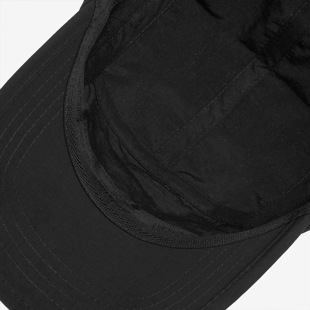 (19)Black