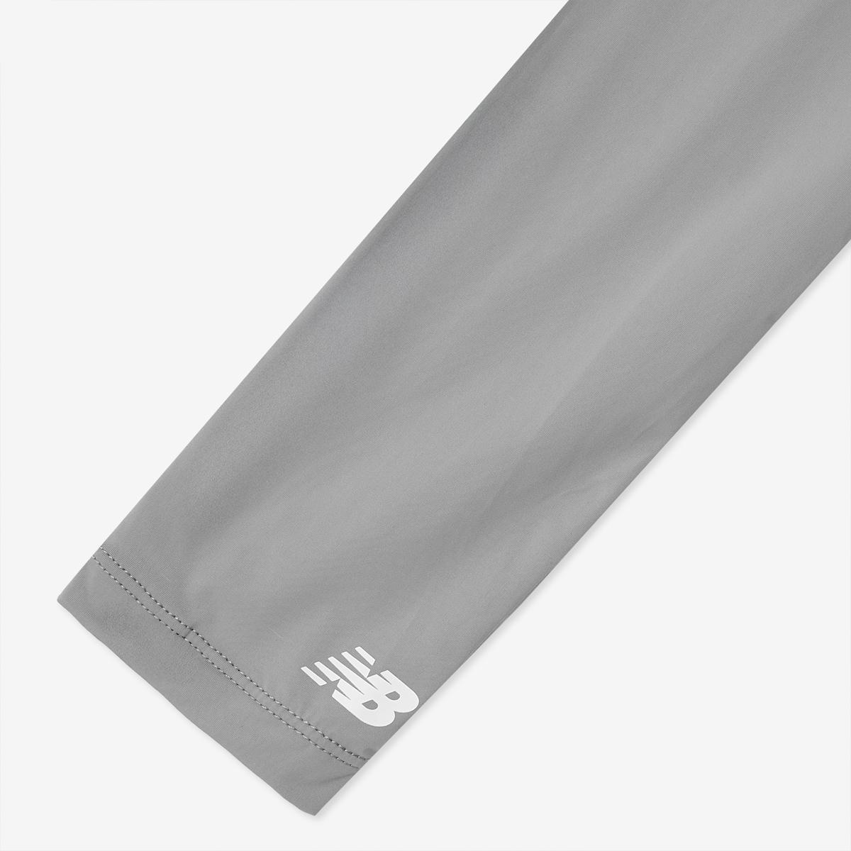 (15)Gray