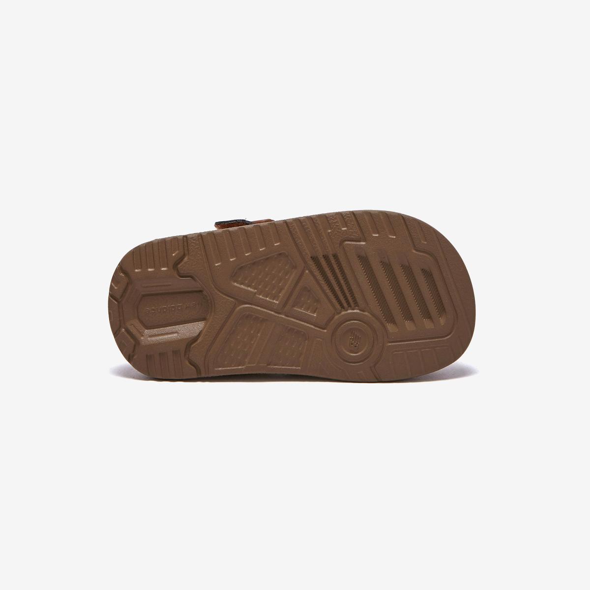 (85)Brown