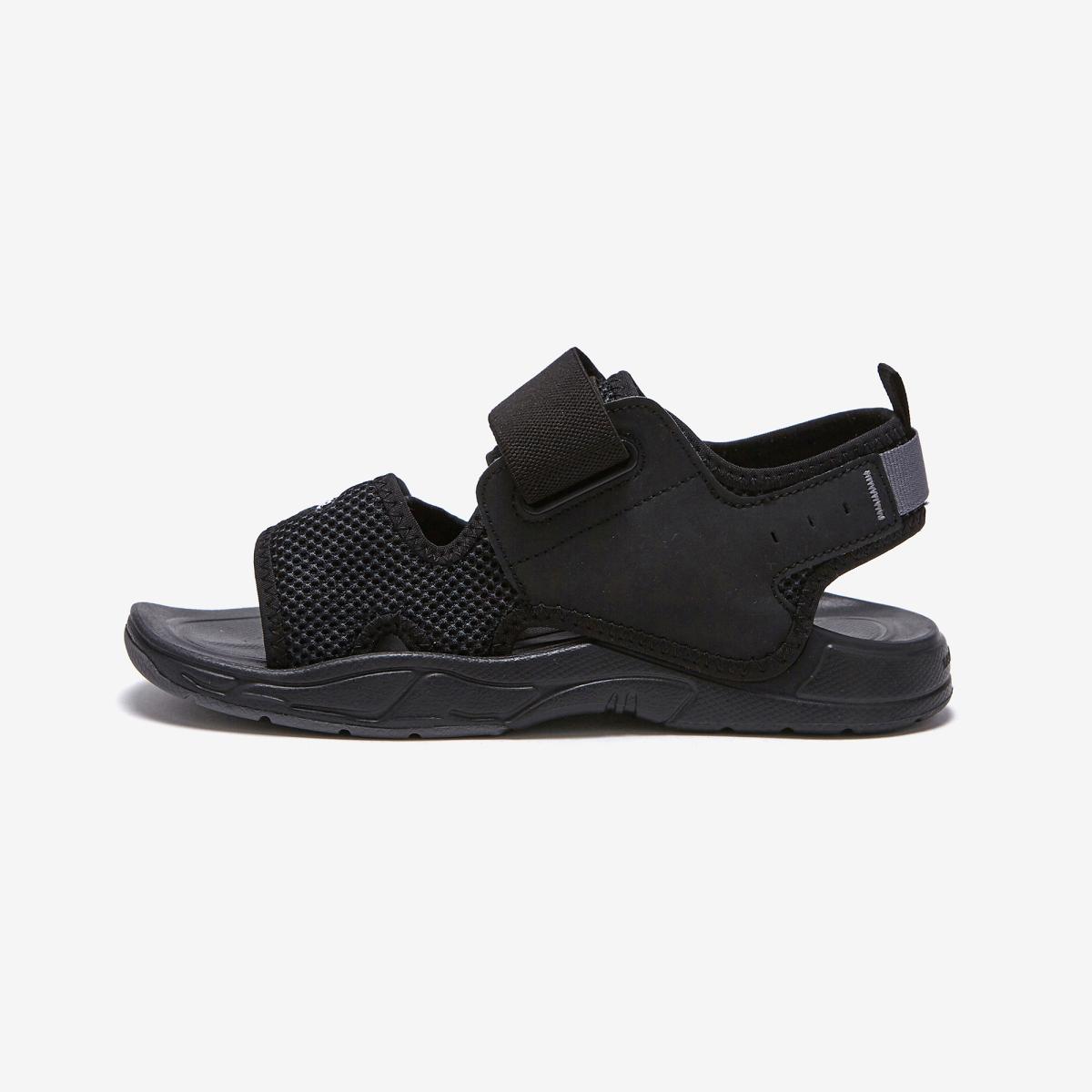 (19)Black