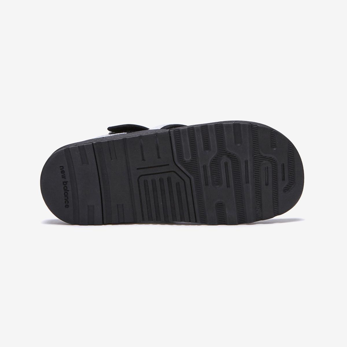 (19)Black