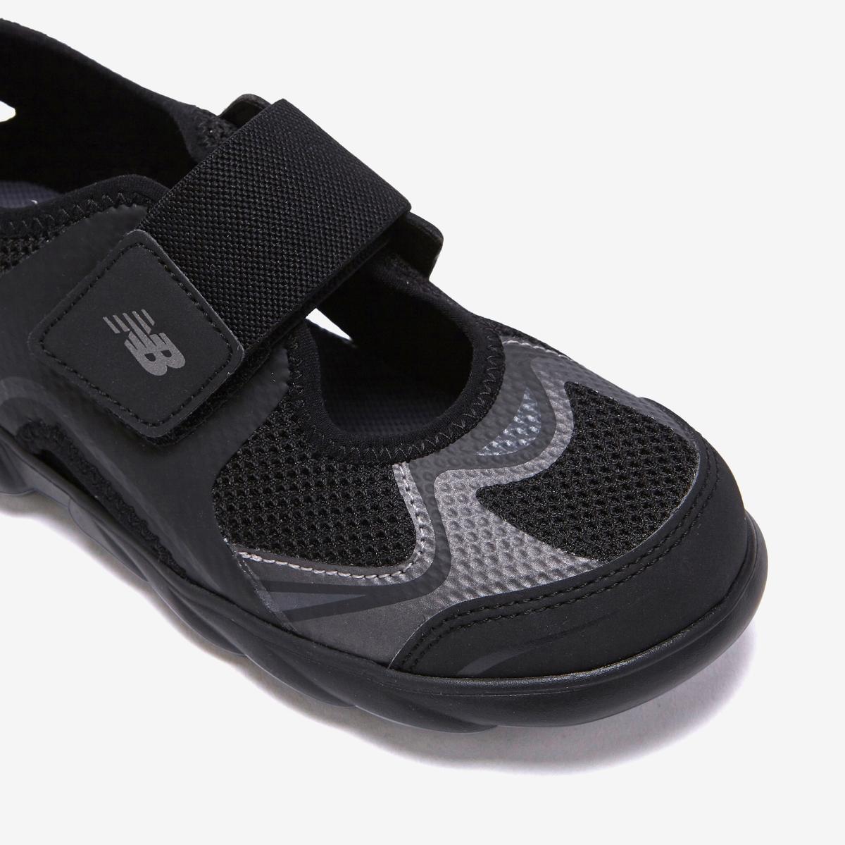 (19)Black