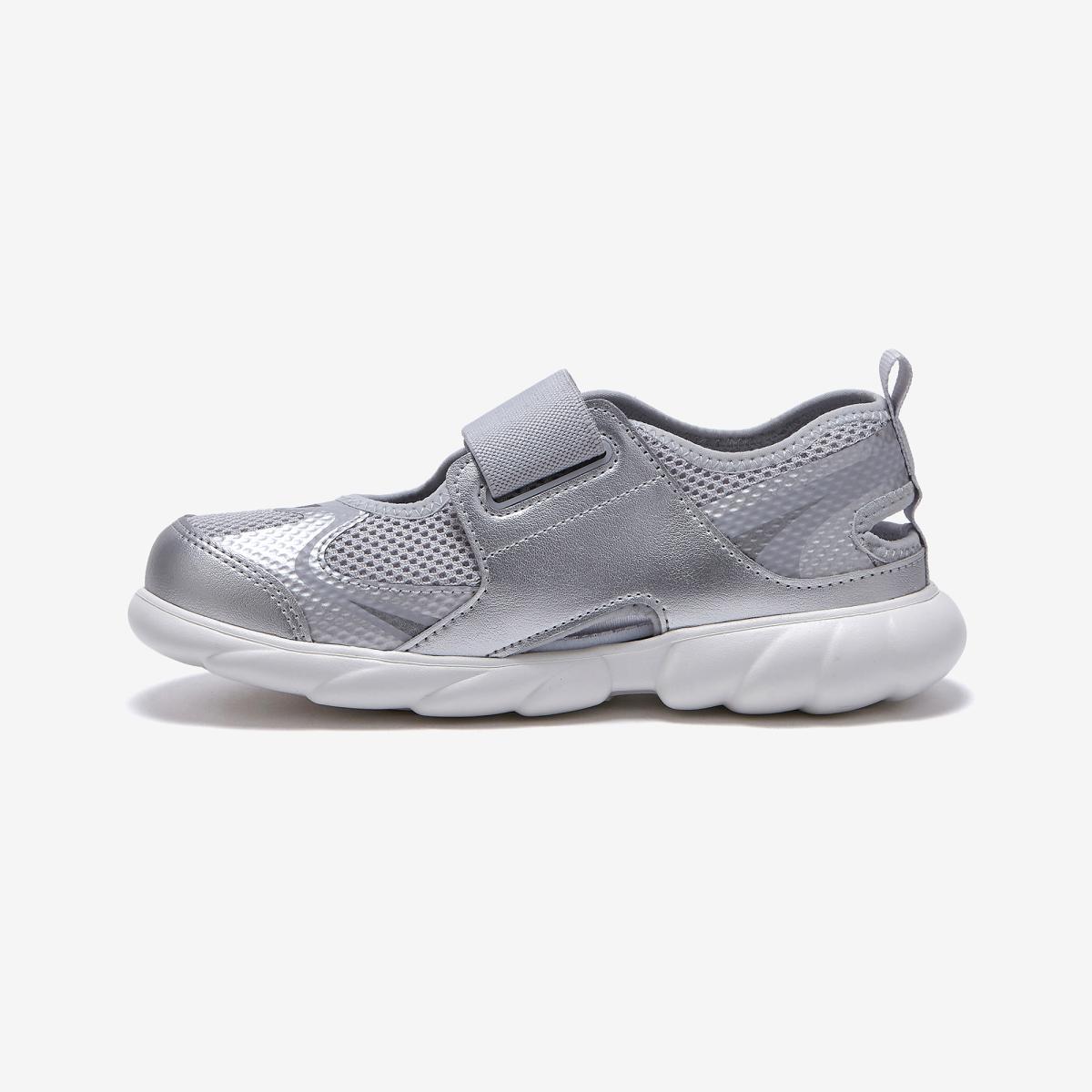 (91)Silver