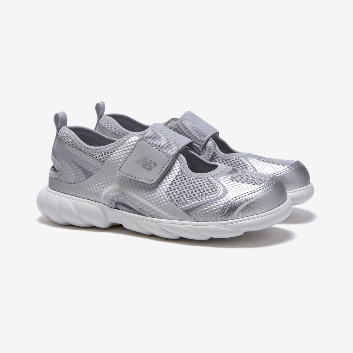 (91)Silver