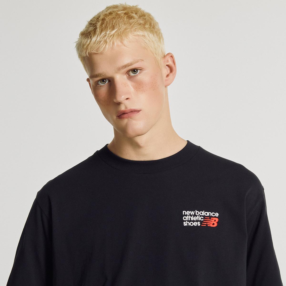 (19)Black
