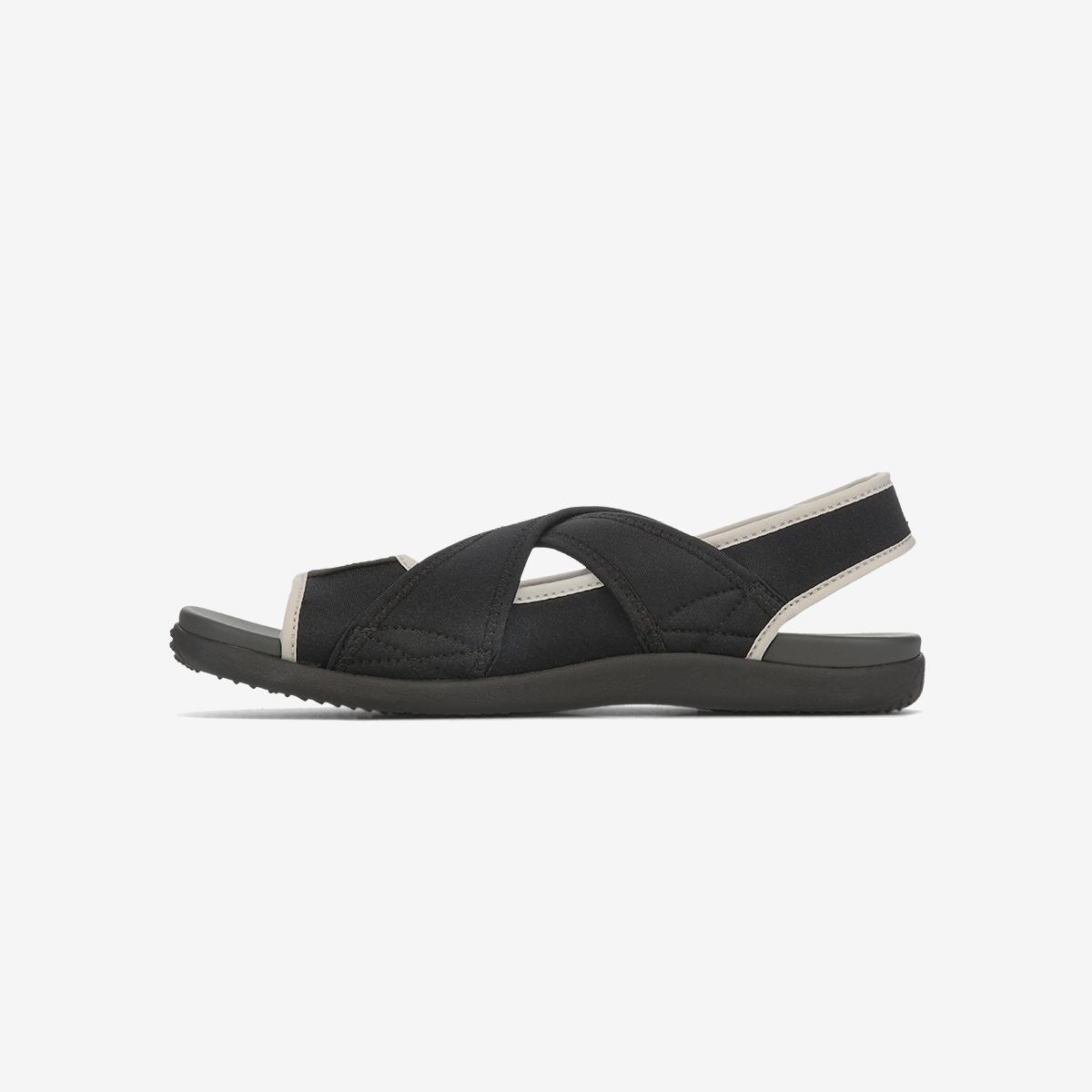 (19)Black