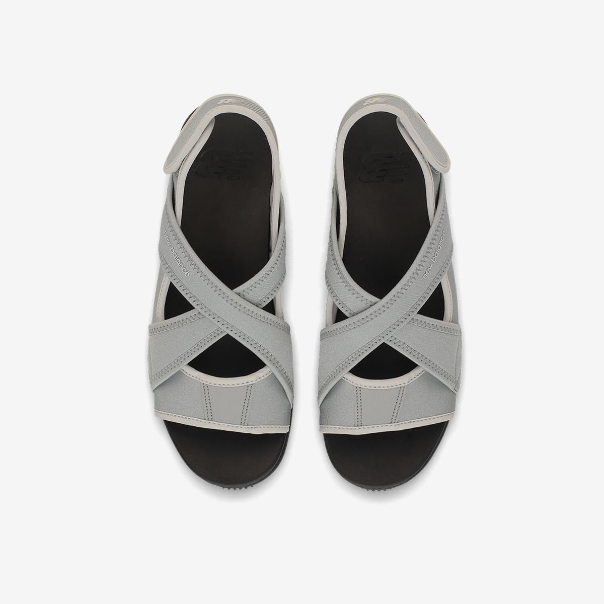 (15)Gray