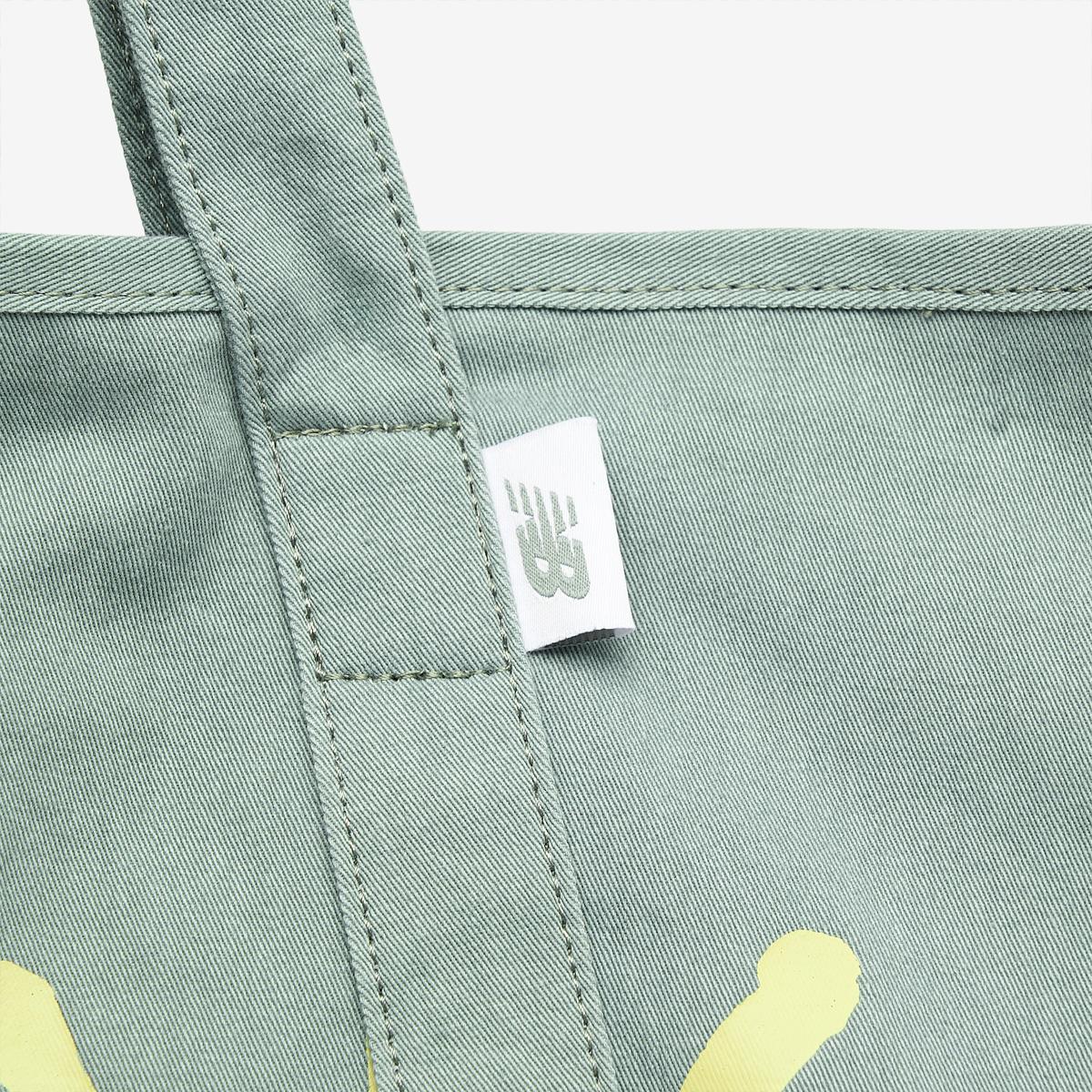 (49)Khaki