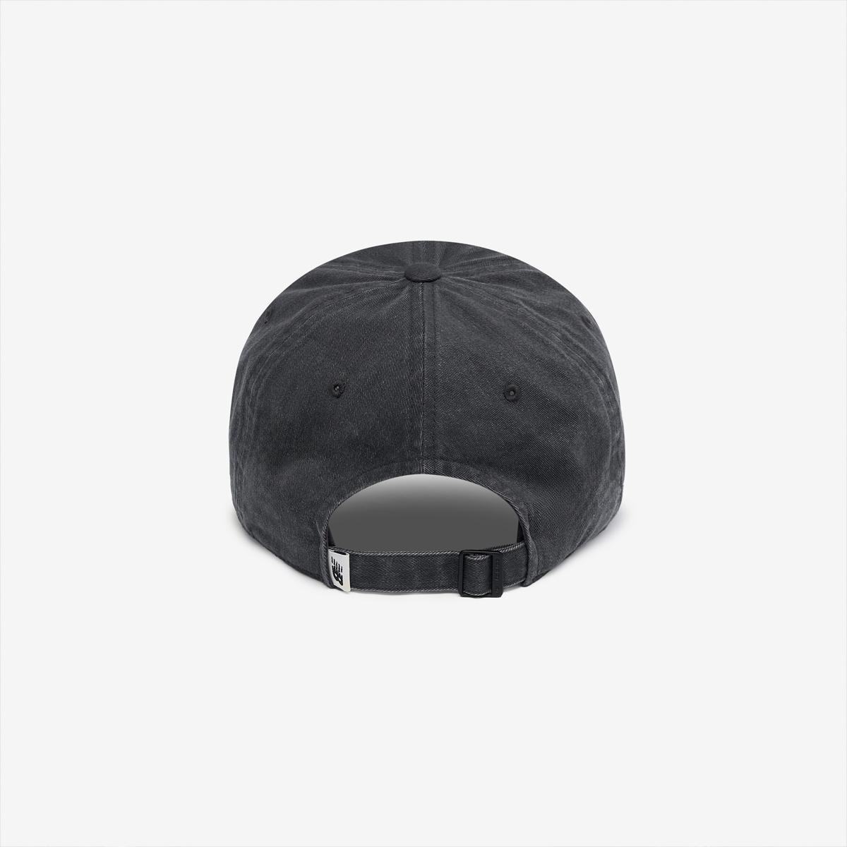 (60)Charcoal