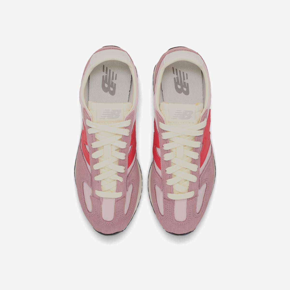 (25)Pink