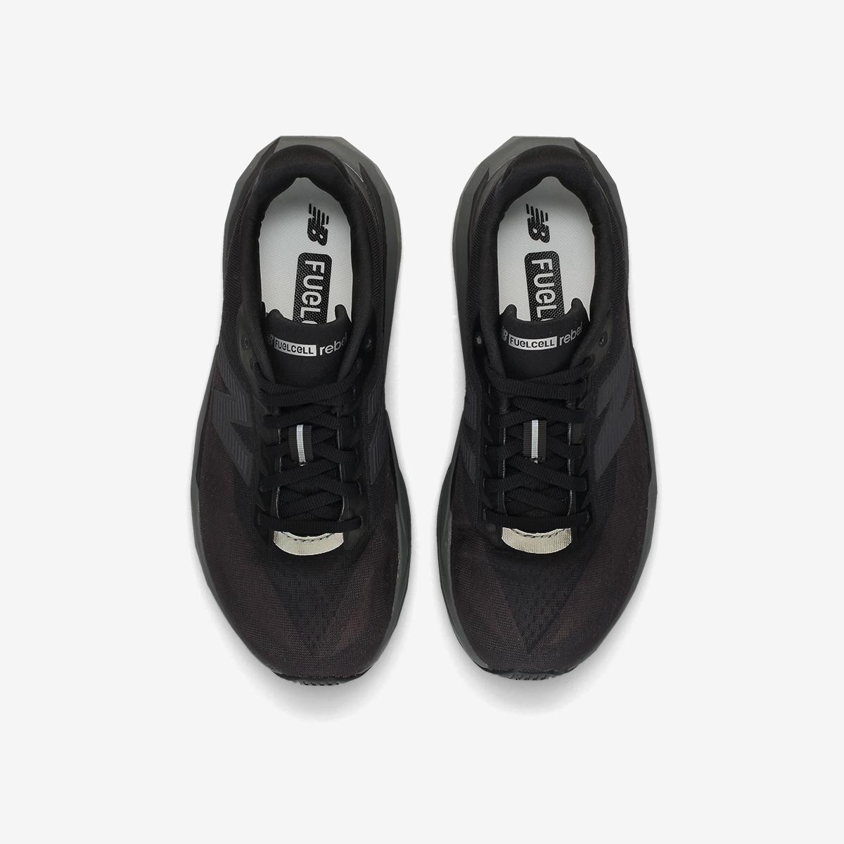 (19)Black
