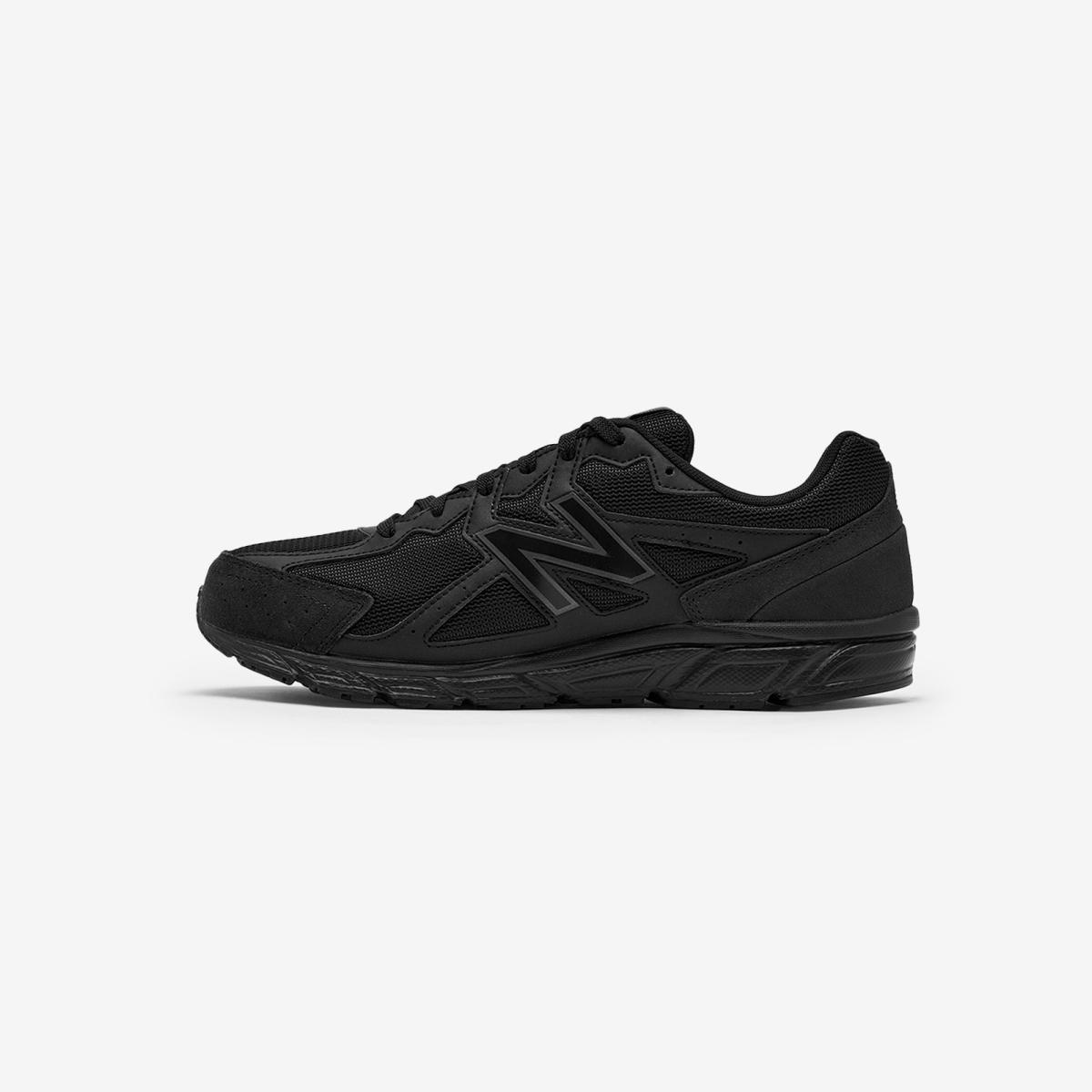 (19)Black