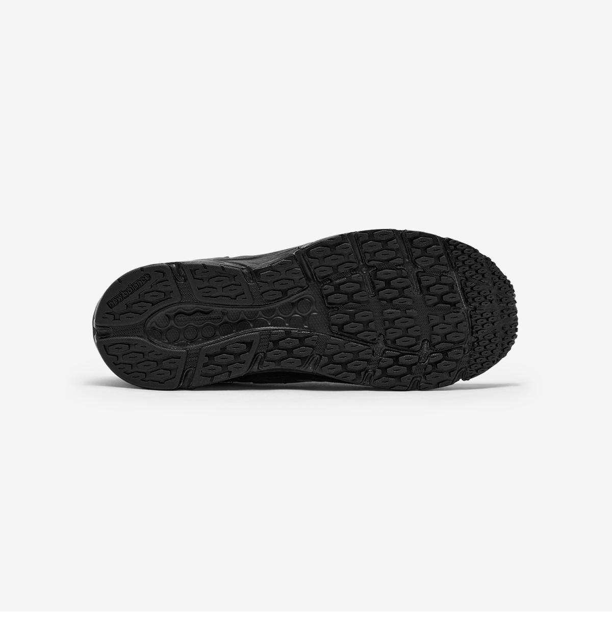 (19)Black