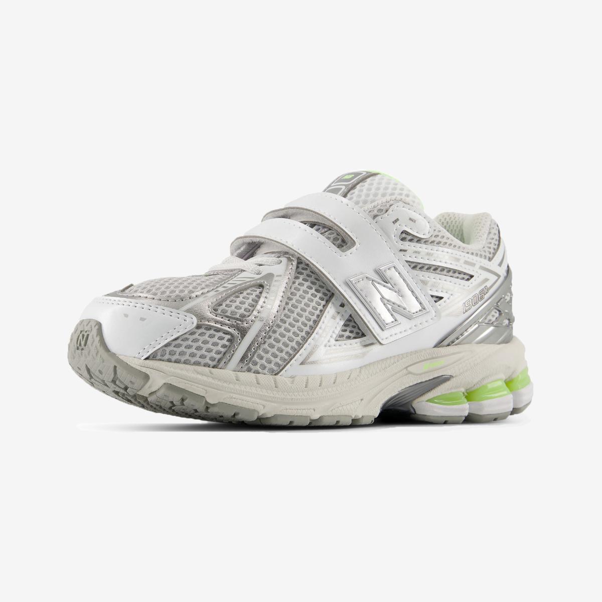 (91)Silver