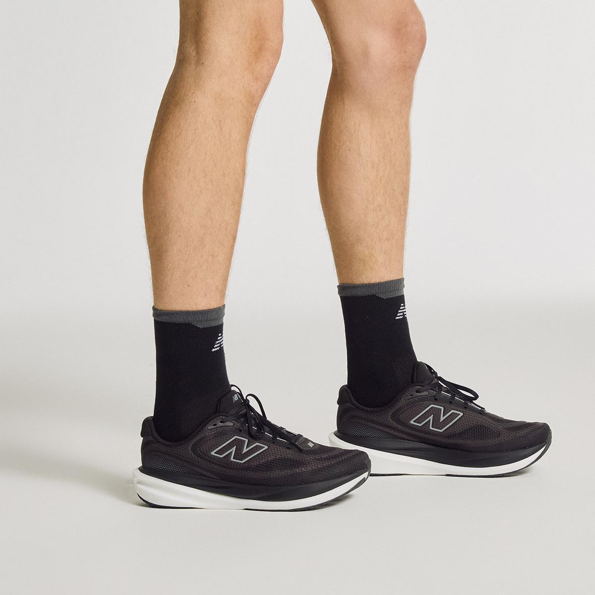 (19)Black