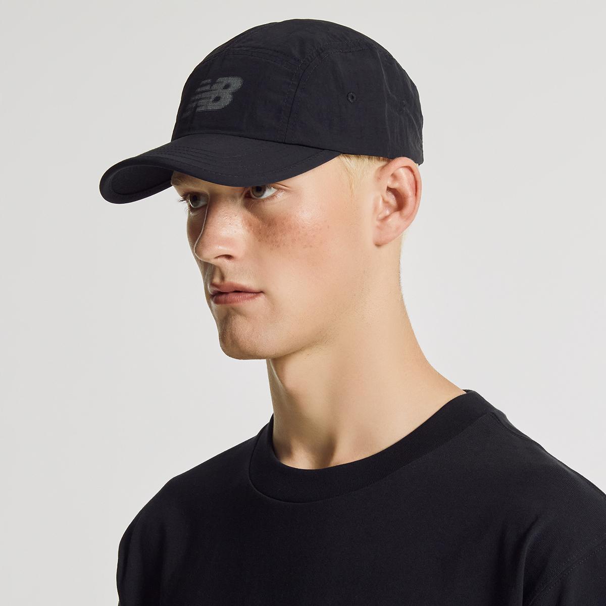 (19)Black