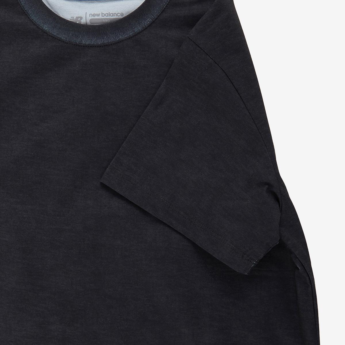 (19)Black