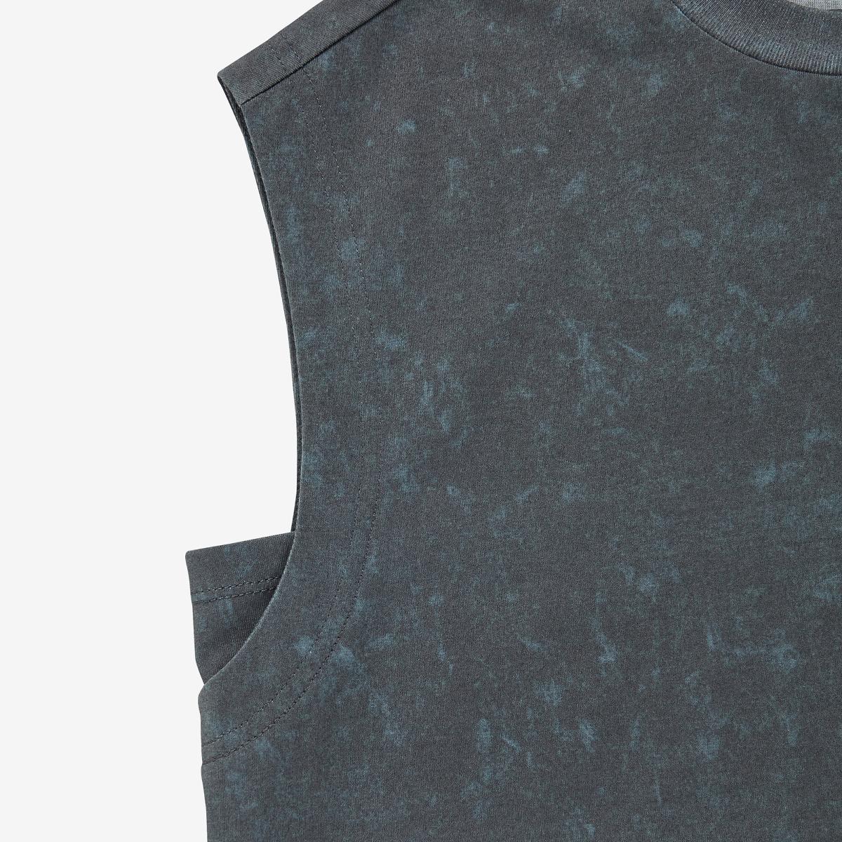 (60)Charcoal