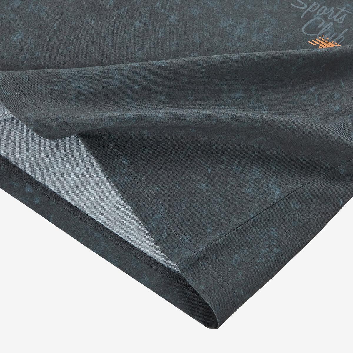 (60)Charcoal