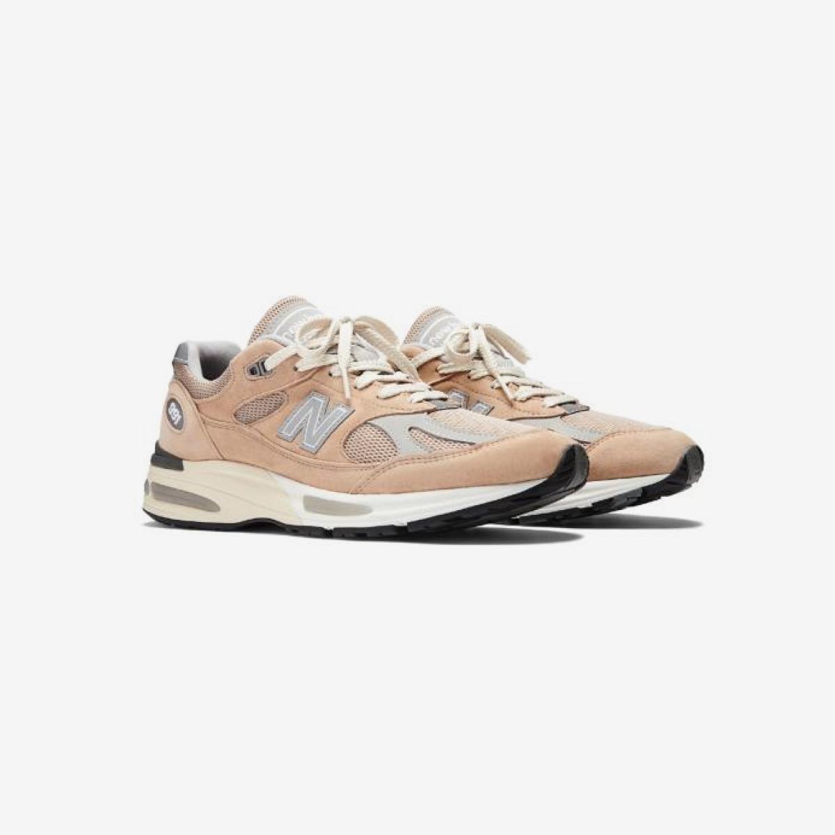 (35)Beige
