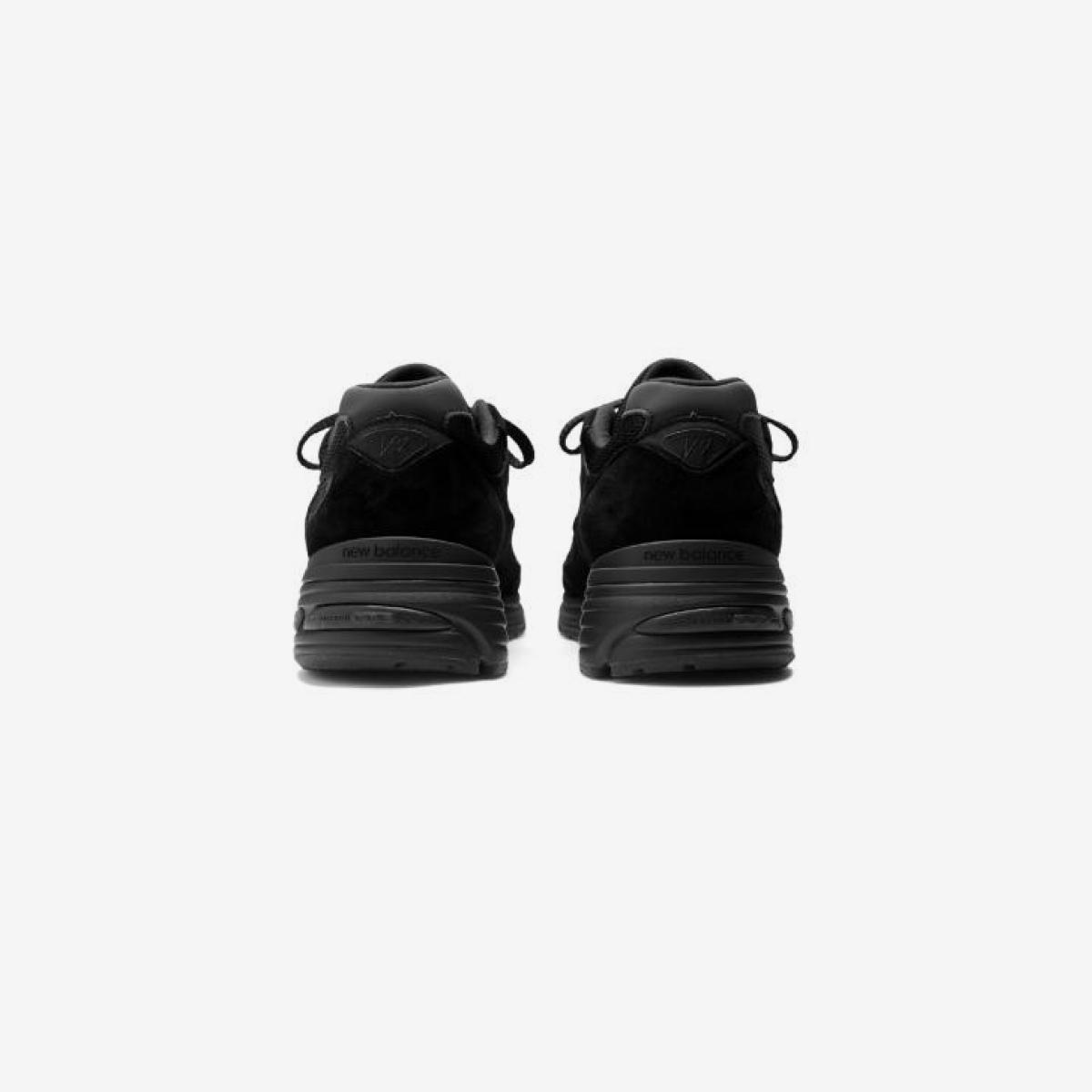 (19)Black