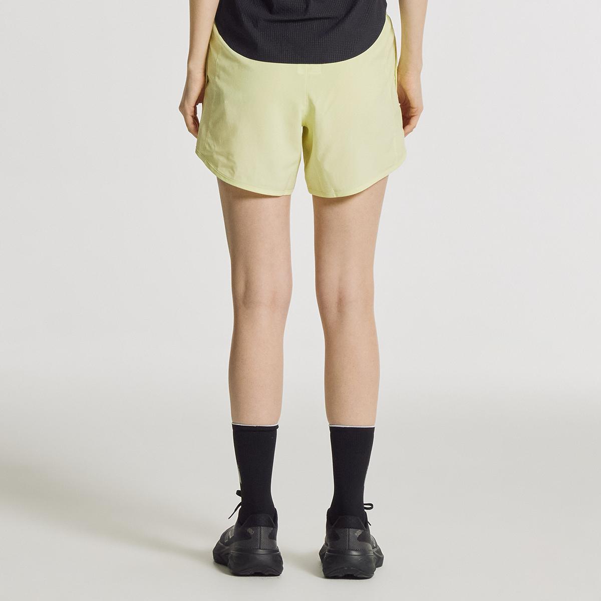 (31)Light Yellow