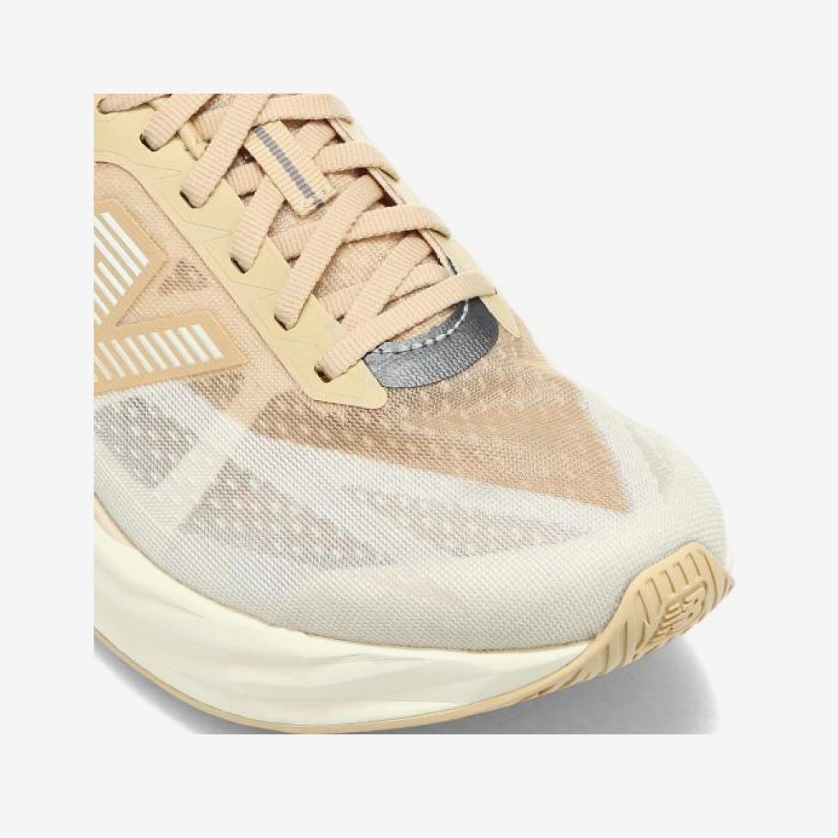(35)Beige