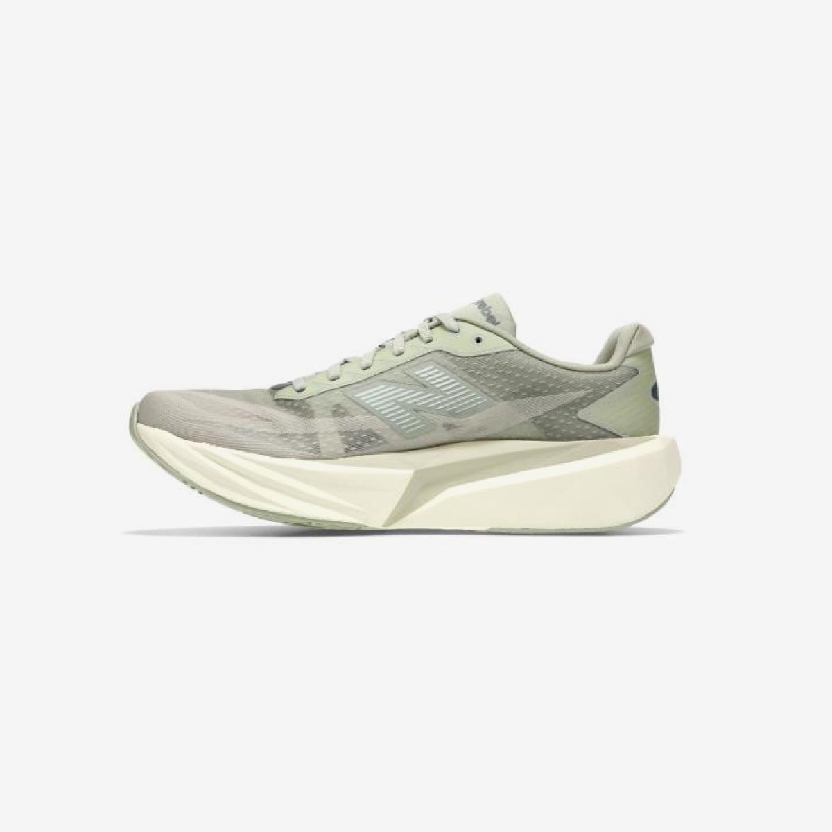 (49)Khaki