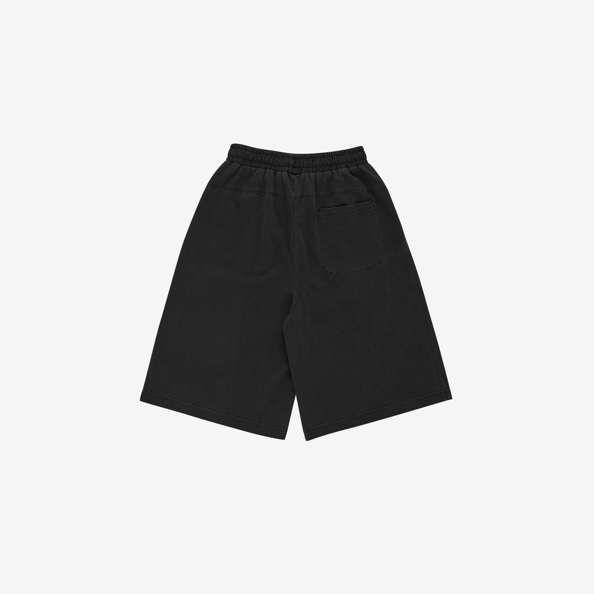(60)Charcoal