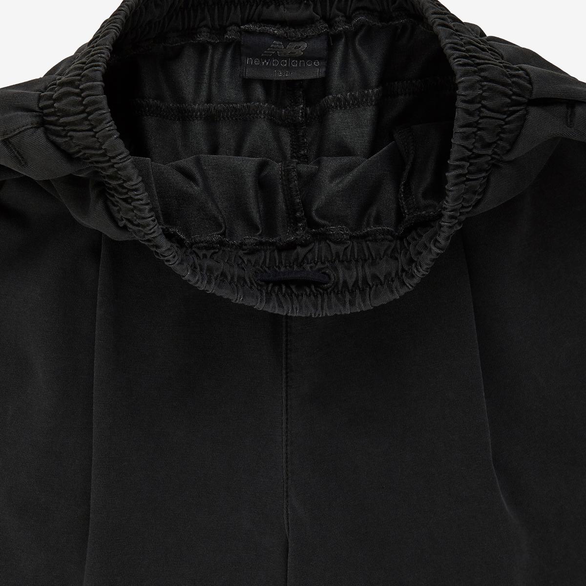 (60)Charcoal